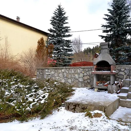 Maris Villa